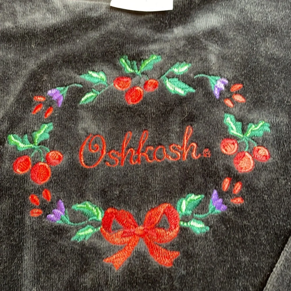 Oshkosh pullover